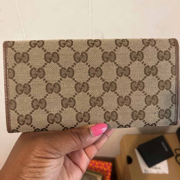 Authentic Gucci wallet - Picture 2 of 5